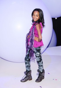 china-anne-mcclain-2011-disney-kids-family-z4yijawq-kal.jpg